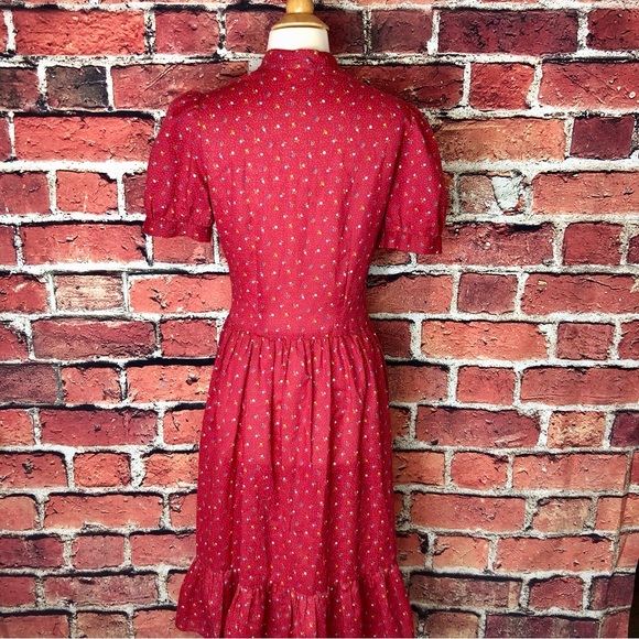 Vintage 1970s prairie dress - Picture 4 of 11